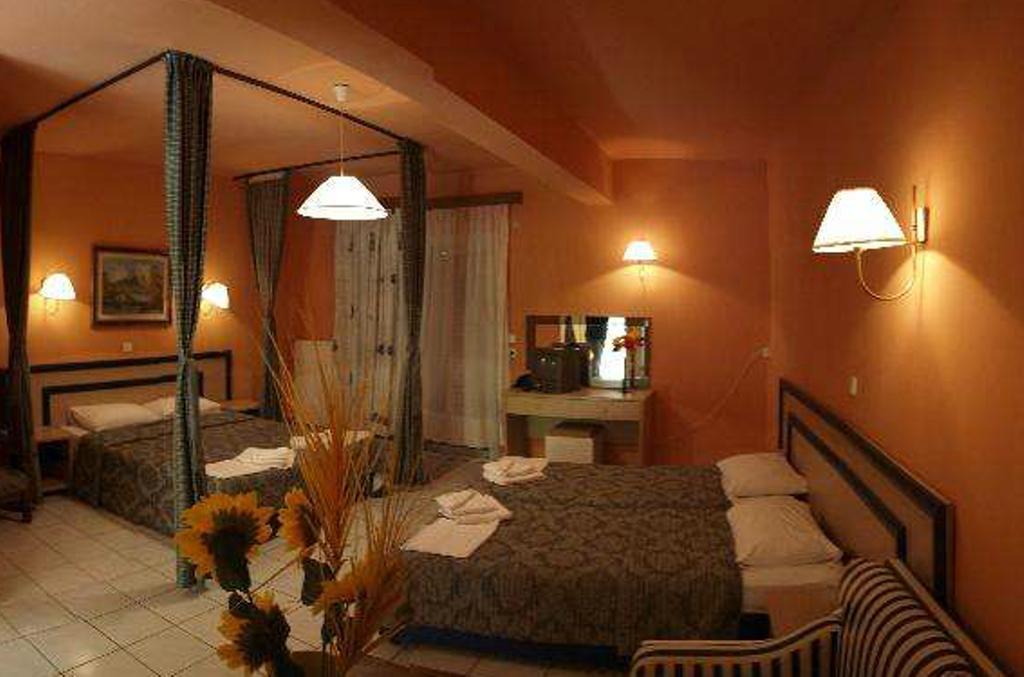 Polychrono Beach Hotel Quarto foto