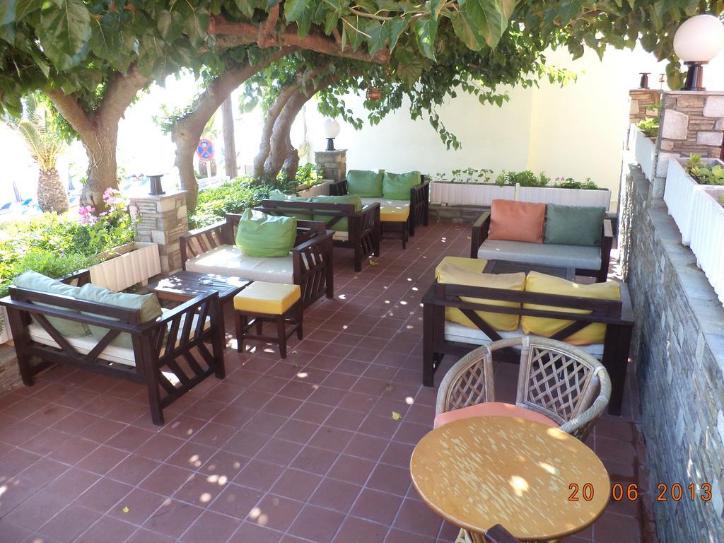 Polychrono Beach Hotel Exterior foto